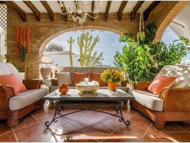 Casa en alquiler en Benajarafe, La Axarquía