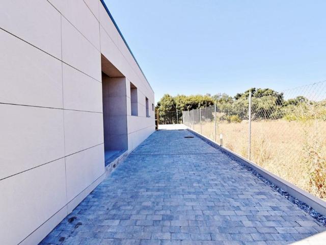 Chalet en venta en Chiloeches, Castilla-La Mancha