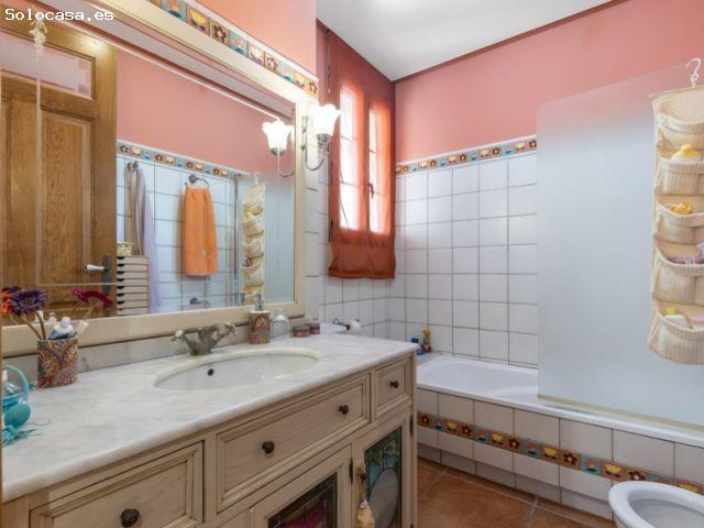 Casa en venta en El Paraiso, Torrevieja
