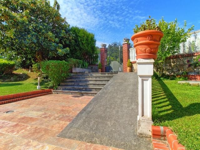 Casa en venta en Sámano, Castro-urdiales