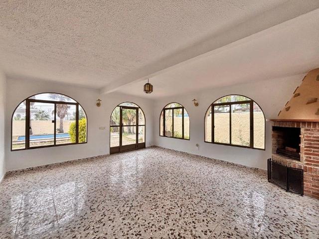 Casa en alquiler en Urbanización Doña Pepa, el Baix Segura / La Vega Baja