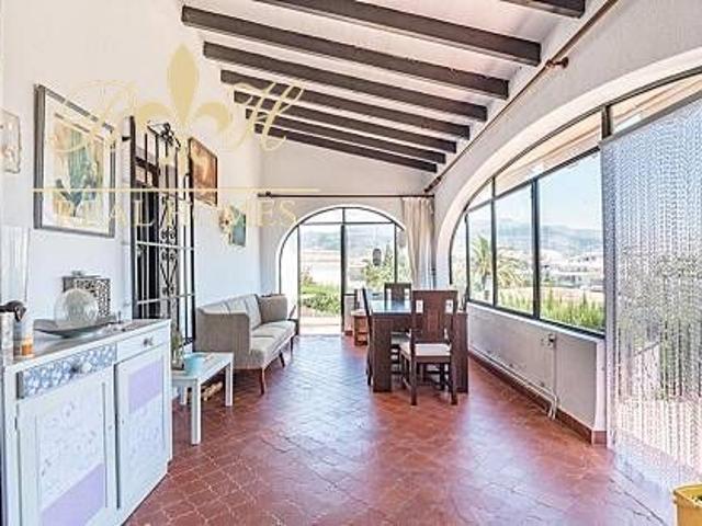 Casa en alquiler en la Marina Baixa, Valencia