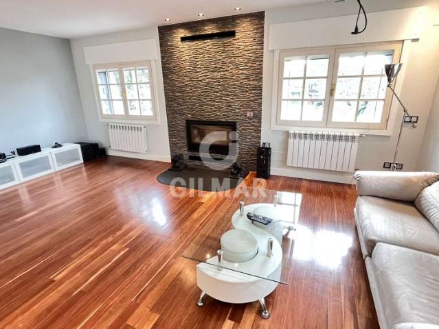 Casa en alquiler en Mocha Chica, Villanueva De La Cañada