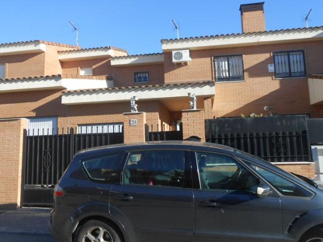 Villa en venta en Barcience