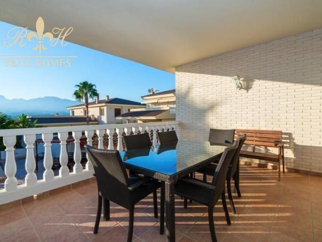 Casa en alquiler en Benidorm