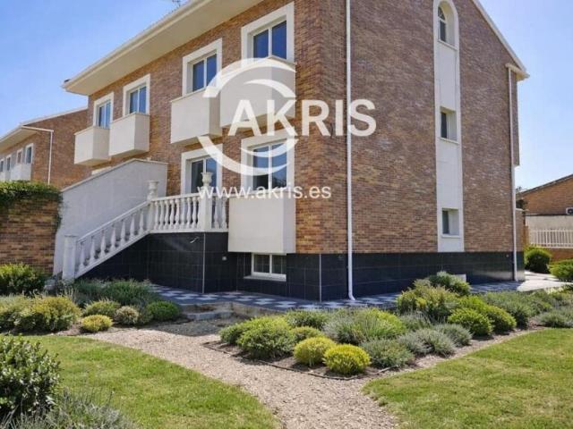 Chalet en venta en Burguillos De Toledo, Castilla-La Mancha