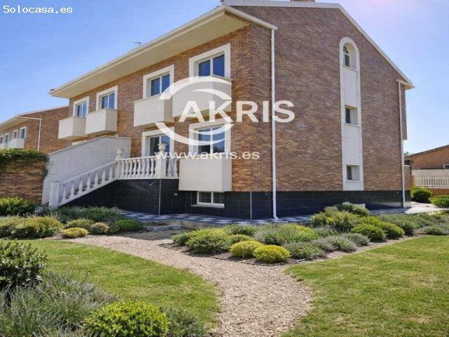 Casa en venta en Burguillos De Toledo, Castilla-La Mancha