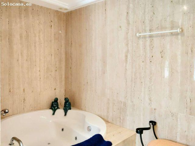 Casa en venta en Este, Málaga-Costa del Sol
