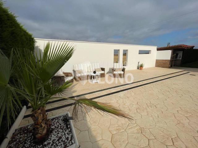 Chalet en venta en Cuzcurrita De Río Tirón, La Rioja