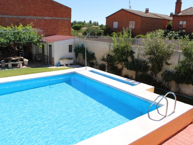Casa en venta en Laguna De Duero, Castilla y León