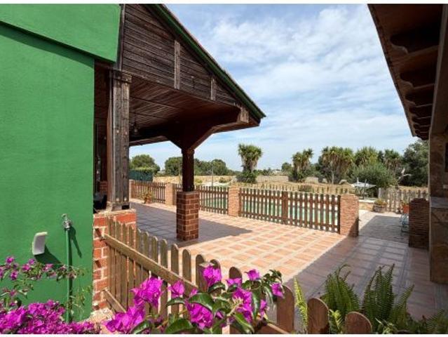 Casa en venta en l'Horta Sud, Valencia