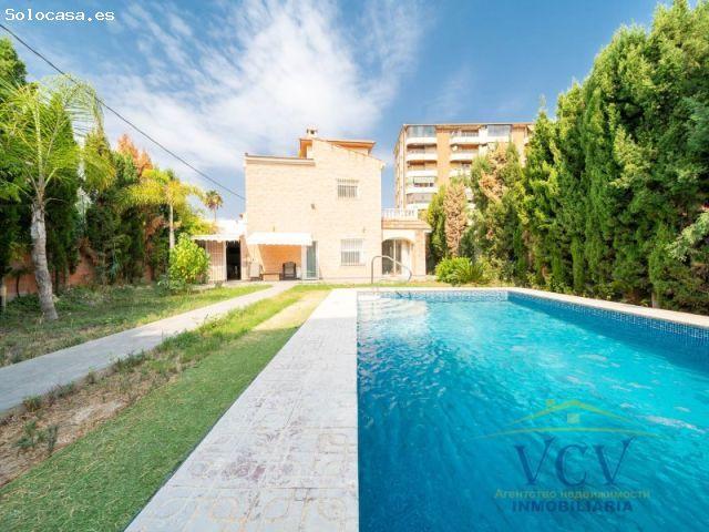 Casa en venta en Platja de Mutxavista, l'Alacantí