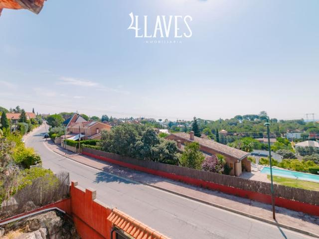 Chalet en venta en Los Peñascales, Torrelodones