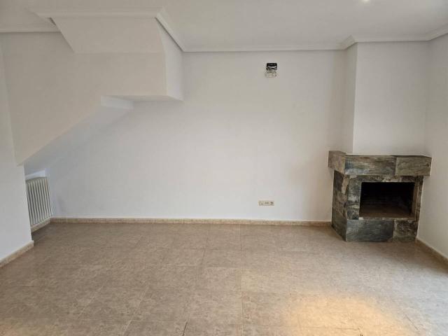 Chalet en venta en Las Suertes, Pioz