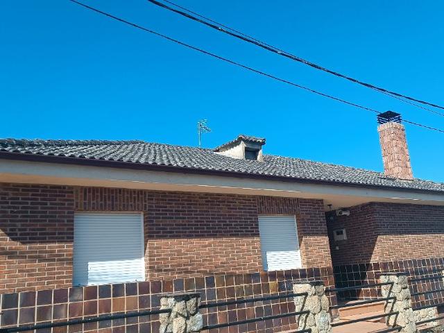 Chalet en venta en Gallegos Del Río, Castilla y León