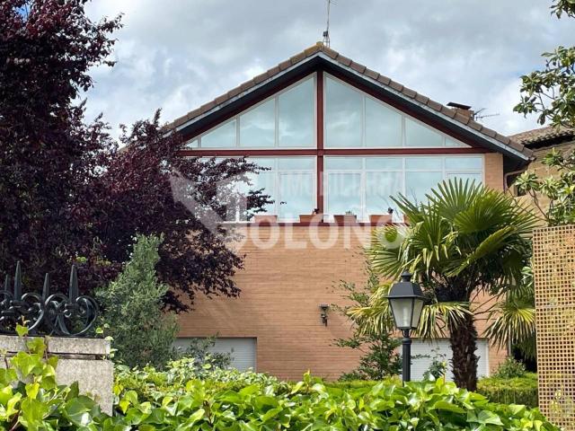 Chalet en venta en Cihuri, La Rioja