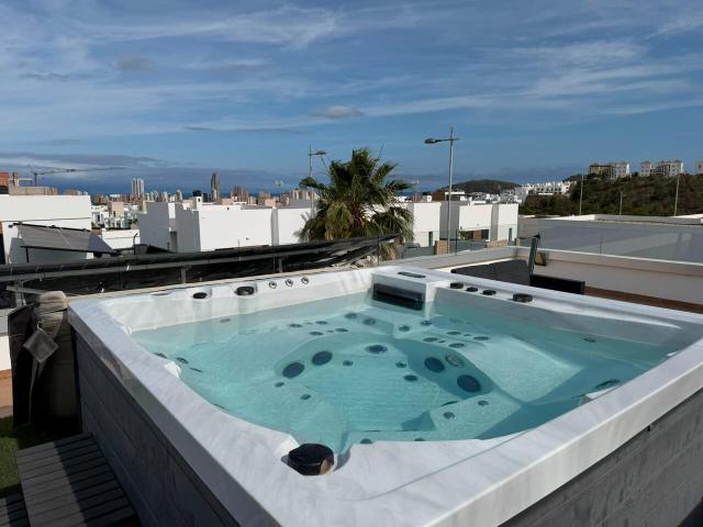 Chalet en alquiler en la Marina Baixa, Valencia