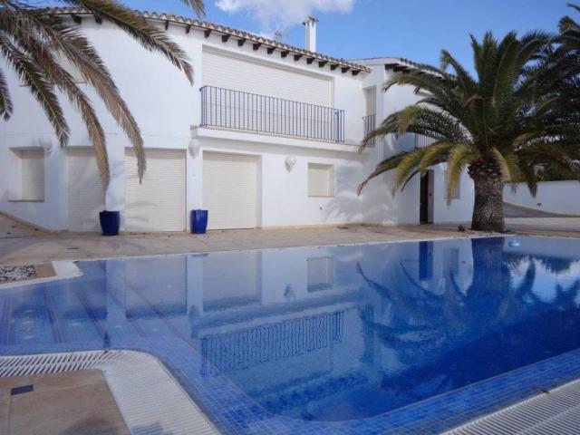 Villa en venta en La Vall De Laguar