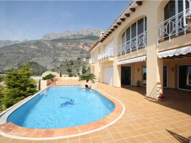 Chalet en venta en la Marina Baixa, Valencia