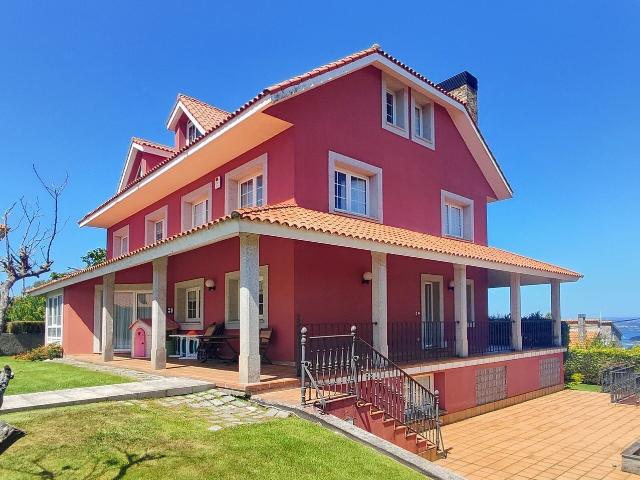 Chalet en venta en Penarredonda, A Coruña