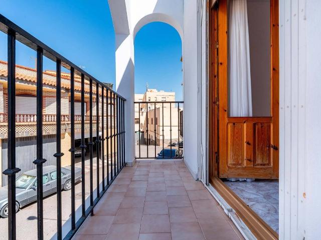 Chalet en venta en Puente del Río, Adra
