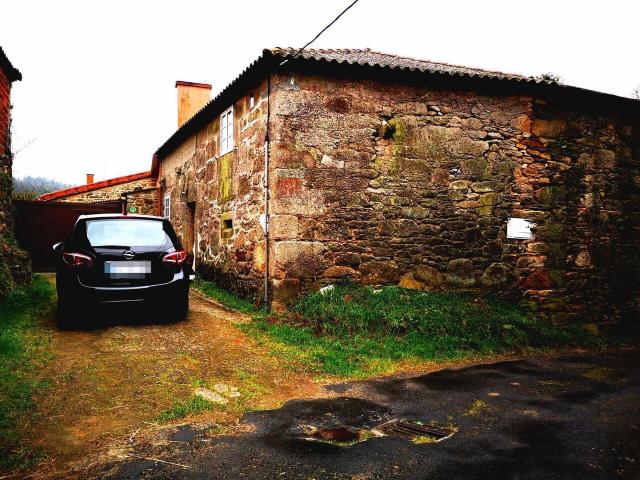 Chalet en venta en Ames, Santiago