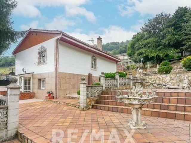 Casa en alquiler en San Martín Del Rey Aurelio