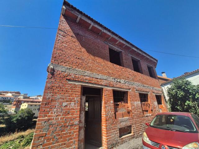 Chalet en venta en Burgohondo, Ávila