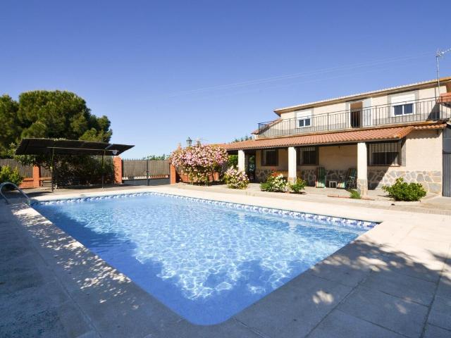 Chalet en venta en Valmojado, Castilla-La Mancha