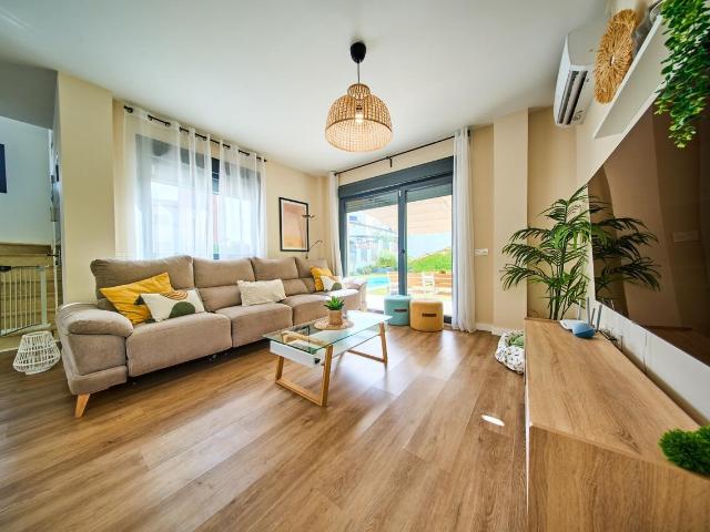 Chalet en venta en Comarca de la Vega de Granada, Andalucía