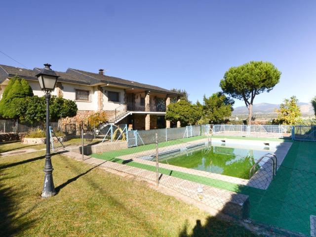 Chalet en venta en Montencinar, El Escorial