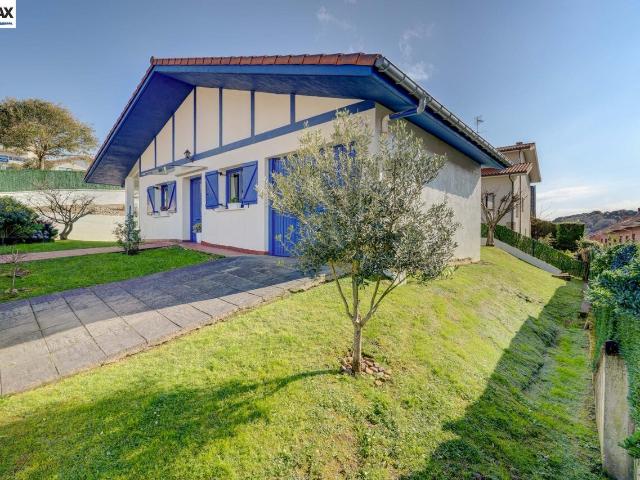 Chalet en venta en Elexalde, Gorliz