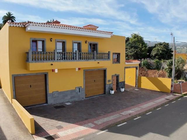 Chalet en venta en Firgas, Canarias