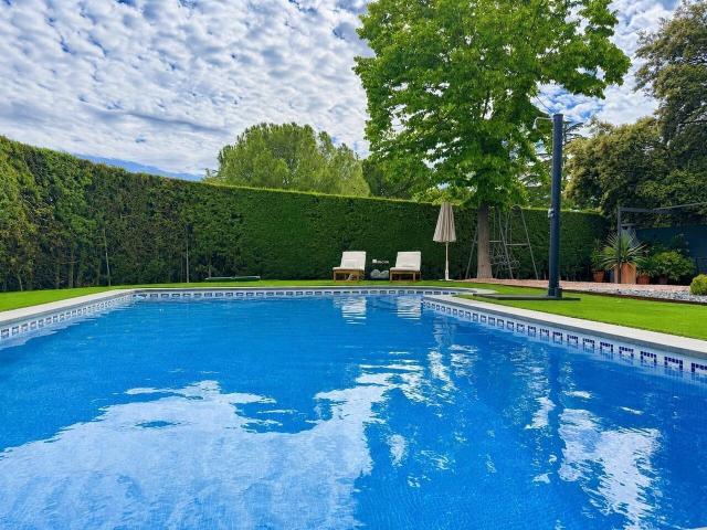 Chalet en venta en Hoyo De Manzanares, Madrid
