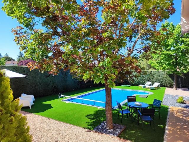 Chalet en venta en Hoyo De Manzanares, Madrid