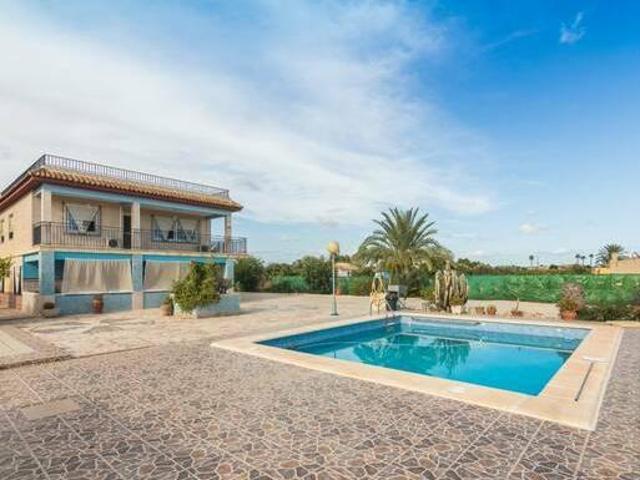 Casa en alquiler en Elche