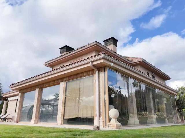 Chalet en venta en Las Rozas De Madrid, Madrid