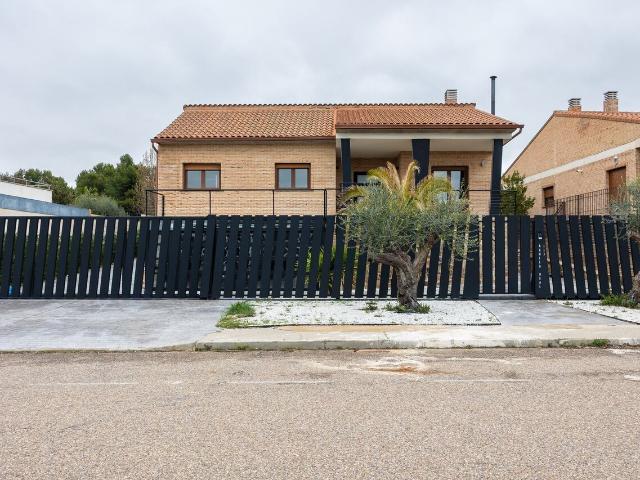 Chalet en venta en Layos, Castilla-La Mancha