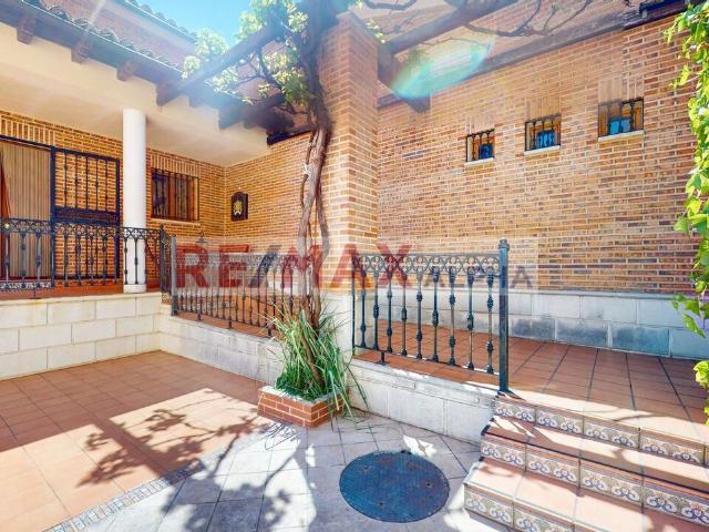 Chalet en venta en Medina Sur, Medina Del Campo