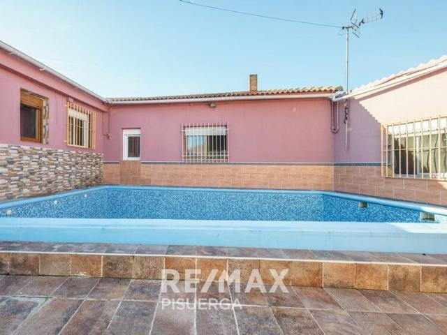 Chalet en venta en Mojados, Valladolid