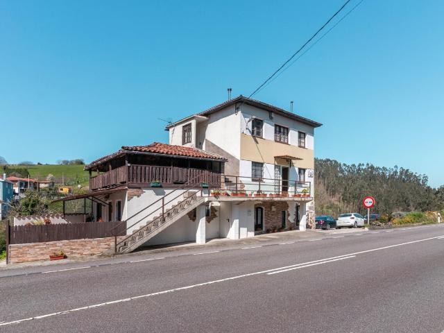 Chalet en venta en La Pumariega, Muros De Nalón