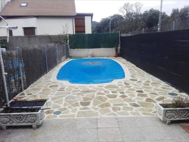 Chalet en venta en Berrocal, Navaluenga