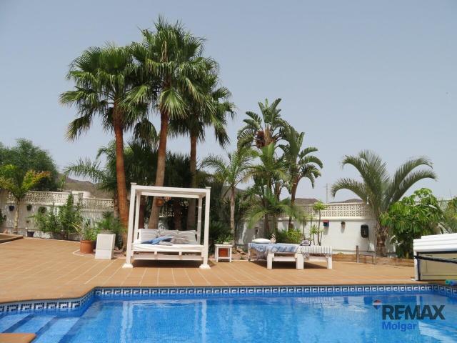 Chalet en venta en San José, Níjar