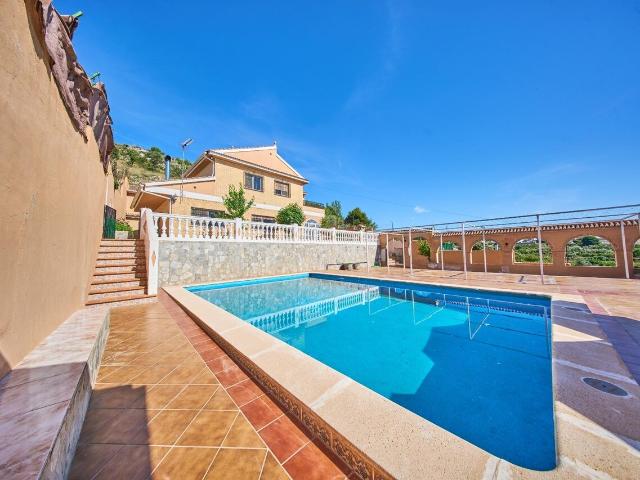 Chalet en venta en Comarca de la Vega de Granada, Andalucía
