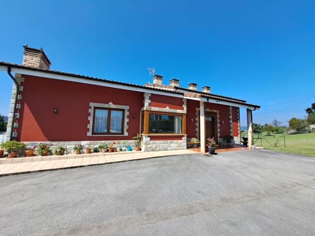 Chalet en venta en Porceyo, Gijón / Xixón