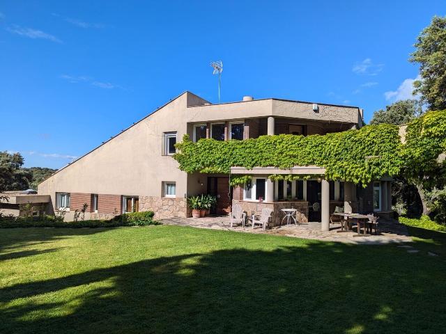 Chalet en venta en Los Cortijos, Sevilla La Nueva