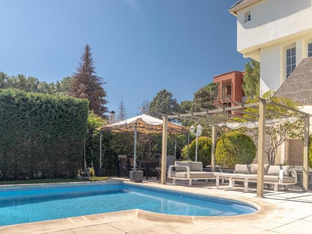 Chalet en venta en Los Peñascales, Torrelodones