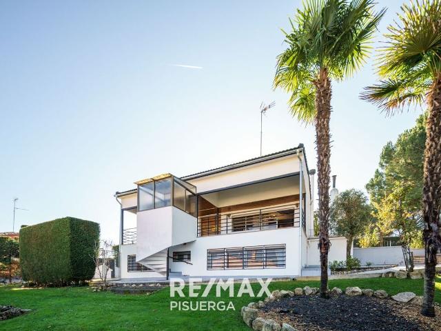 Chalet en venta en Tudela De Duero, Castilla y León