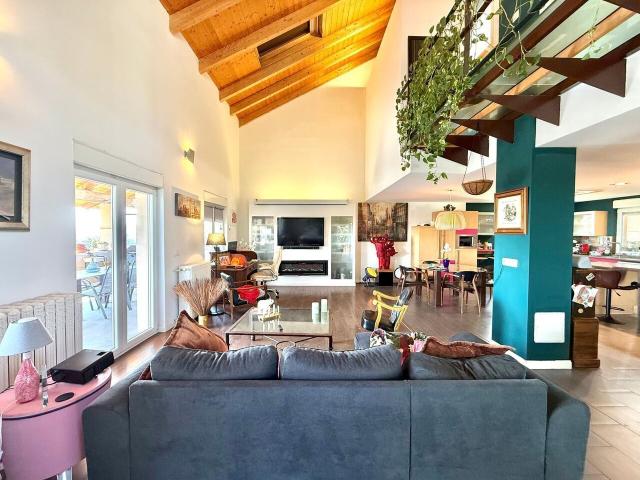 Chalet en venta en Cerro Alarcón, Valdemorillo