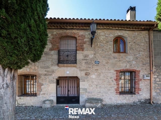 Chalet en venta en Wamba, Valladolid